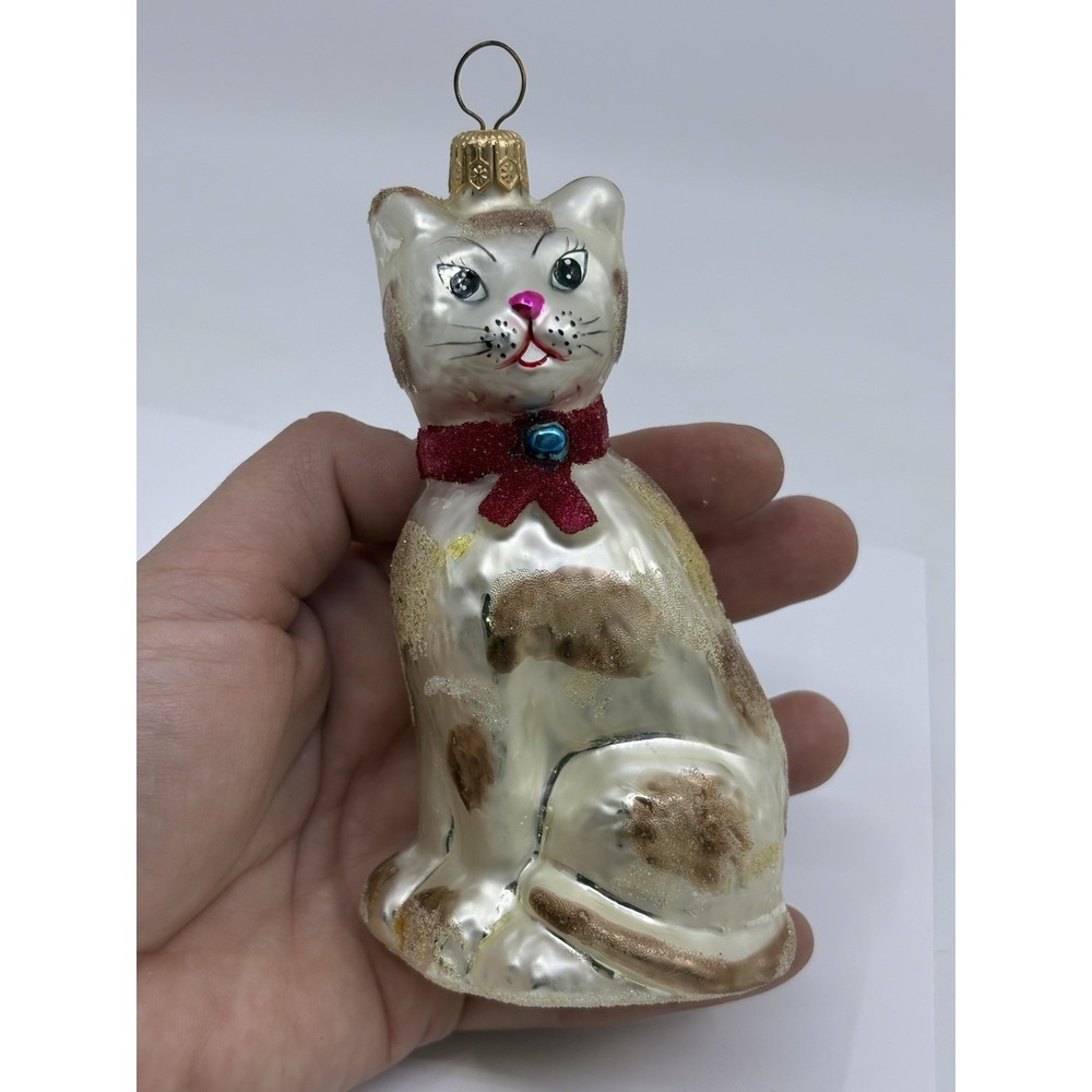 VTG Christopher Radko Cat Glass Ornament Sitting White and Brown Handpainted